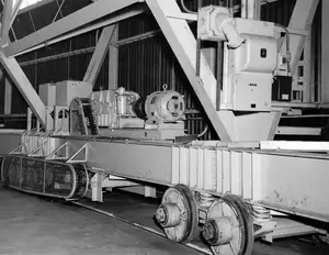 Door mechanism at Hangar 1 October 4, 1944