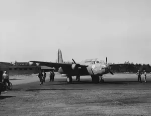 BD-2 en route to VJ-4 at Squantum stopped at SoWey May 5, 1942